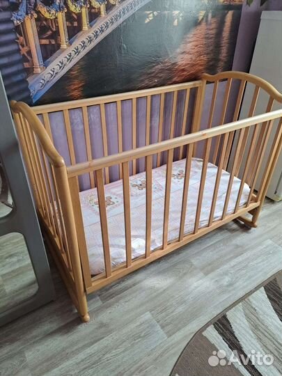 Детская кровать качалка бу