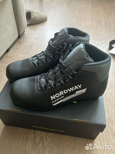 Лыжные ботинки nordway 41 размер новые