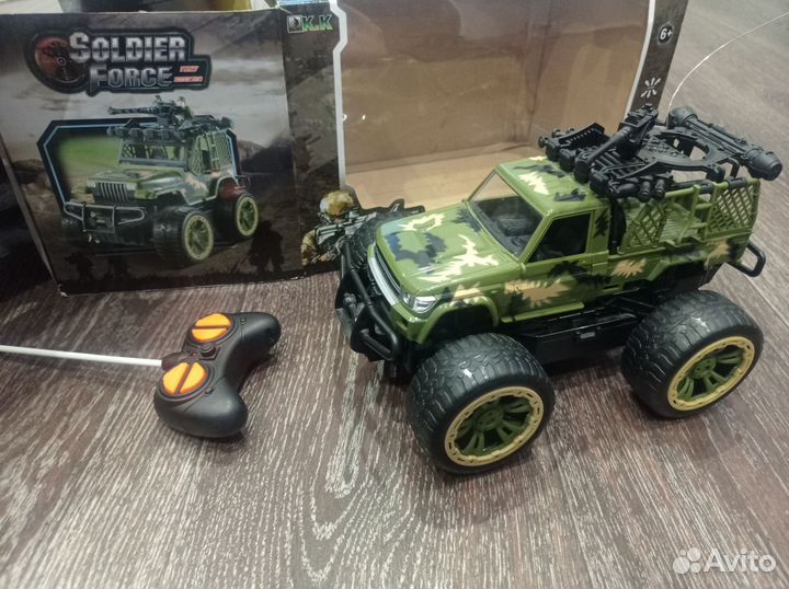 Игрушка большая машинка