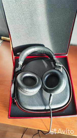 Pioneer HDJ-X10 black