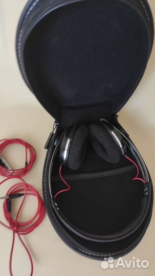 Наушники Sennheiser Momentum On-Ear