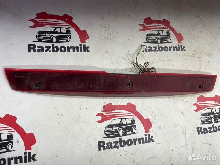 Стоп-сигнал дополнительный Mercedes Vito W639 2.1D