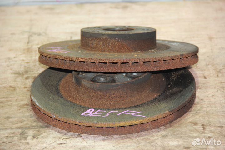 Тормозной диск перед c Toyota Porte NNP10 2NZ-FE