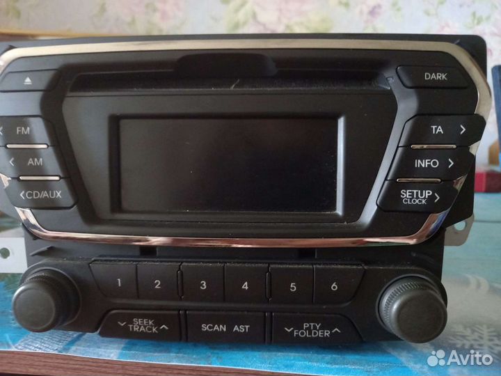 Штатная магнитола киа рио 3,с рамкой