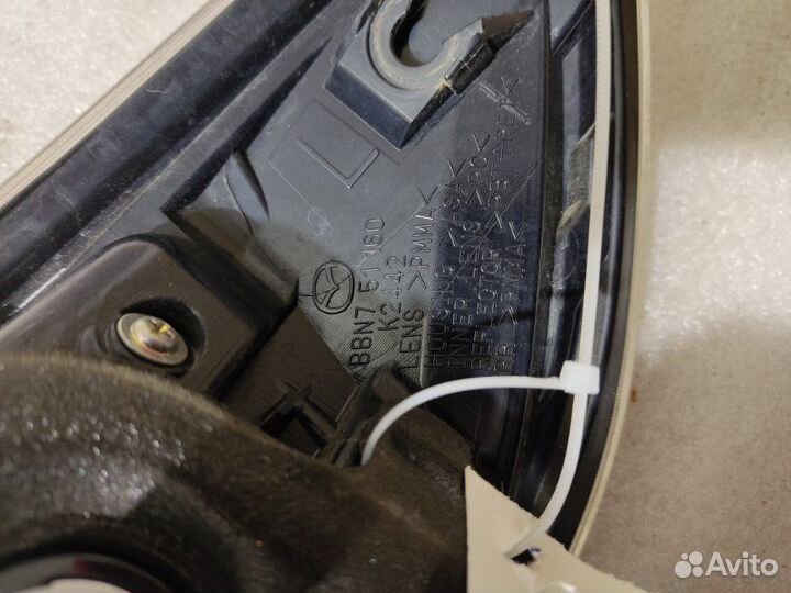 Задний фонарь задний левый Mazda 3 BL 1.6 2010