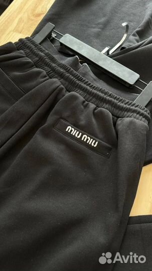 Стильный повседневный костюм Miu Miu черный