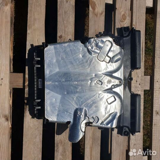 Audi Q7 SQ7 Q8 Корпус воздушного фильтра