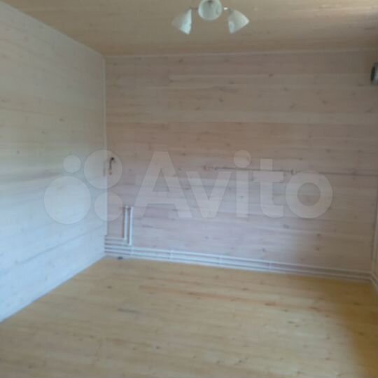 Дом 140 м² на участке 5 сот.