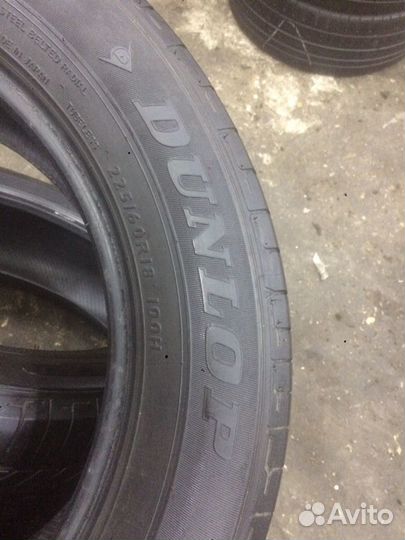 Dunlop SP Sport 01 225/60 R18 100H