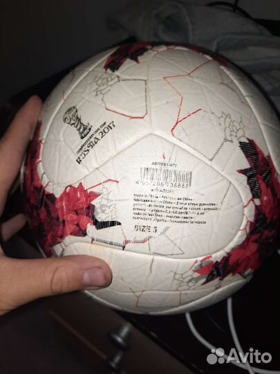 Футбольный мяч adidas match ball replica krasava