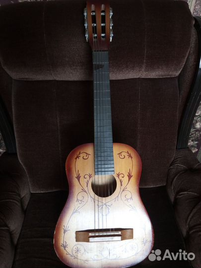 Классическая гитара шестиструнная бу