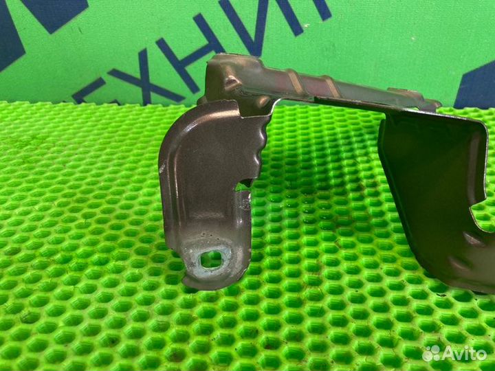 Кронштейн крыла передний левый Bmw X3 F25 N47D20C