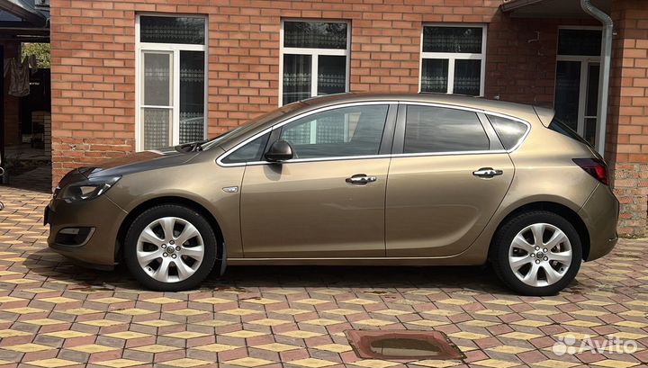 Opel Astra 1.6 МТ, 2013, 203 000 км