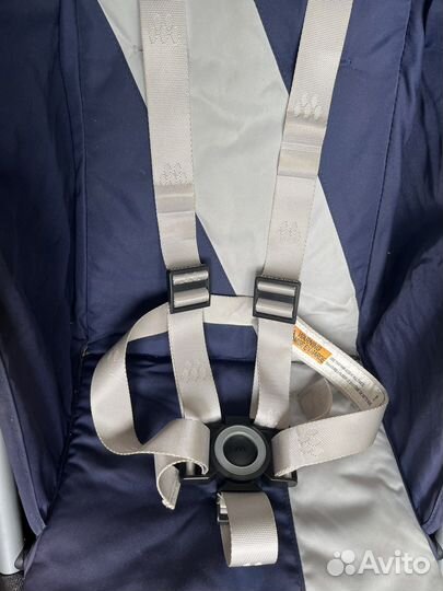 Коляска для двойни maclaren