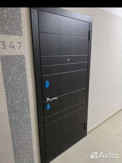 Двери входные железные б/у 860 и 960