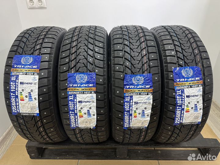Tri Ace Snow White II 225/60 R17 103T