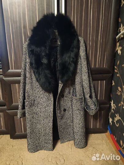 Пальто женское 46 осень