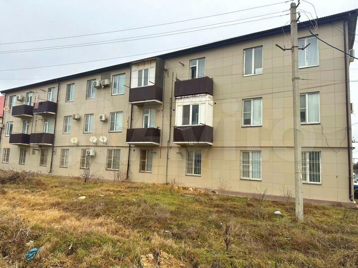 Аукцион: 1-к. квартира, 61,3 м², 1/2 эт.