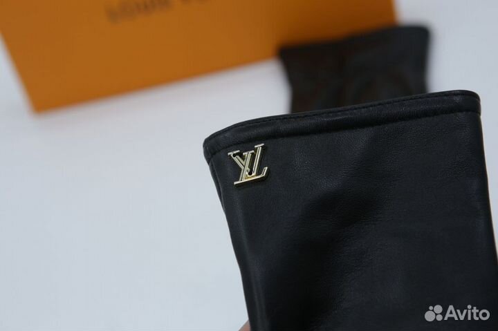 Перчатки женские Louis Vuitton