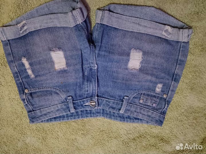 Джинсовые шорты
