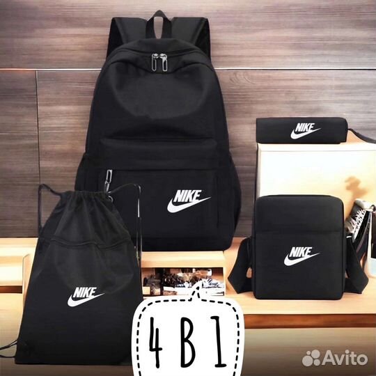 Новый рюкзак для мальчика 4 в 1