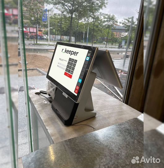 Комплект r keeper касса для кафе столовой