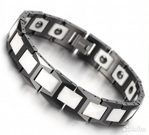 Кожаный браслет