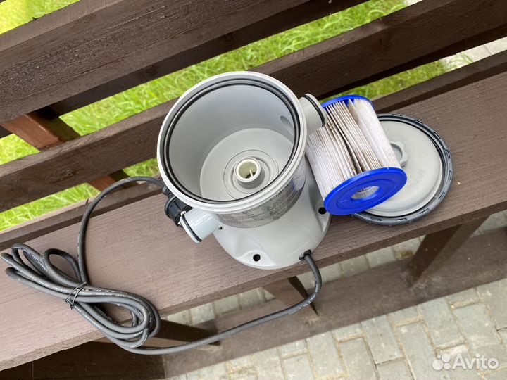 Фильтрующий водный насос