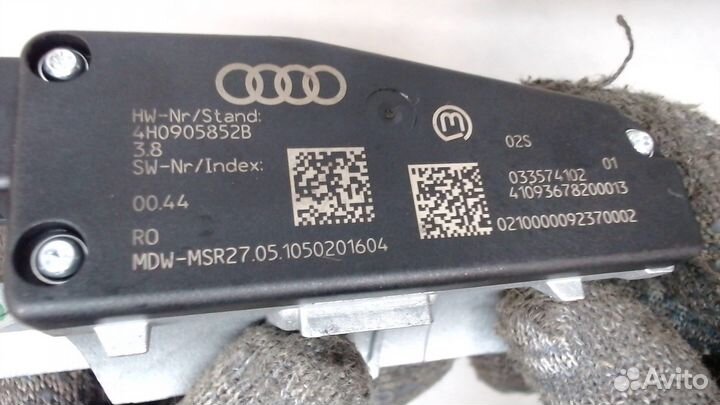 Замок руля, блокиратор Volkswagen Touareg, 2011