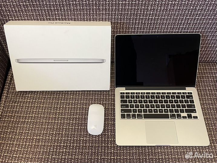 Apple MacBook Pro 13 2015 (256 гб)