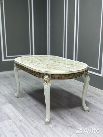 Столы и стулья.Оплата при получении