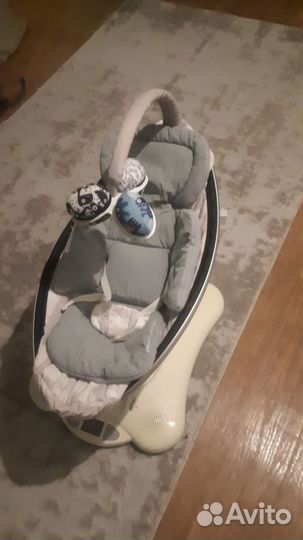 Кресло-качалка mamaRoo