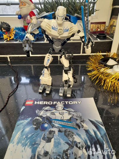 Lego фабрика героев