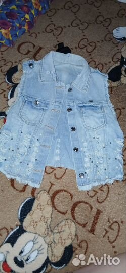 Джинсовая жилетка женская