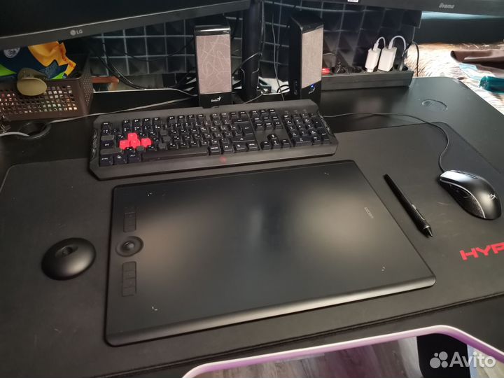 Графический планшет Wacom Intuos Pro L