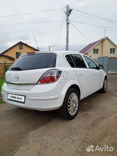 Opel Astra 1.6 МТ, 2012, 237 100 км