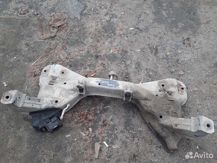 Подрамник Mitsubishi space star