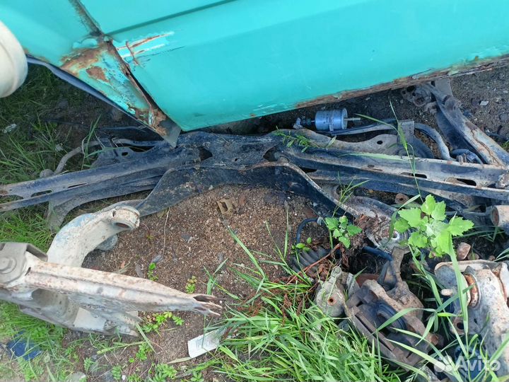 Передний подрамник opel vectra b