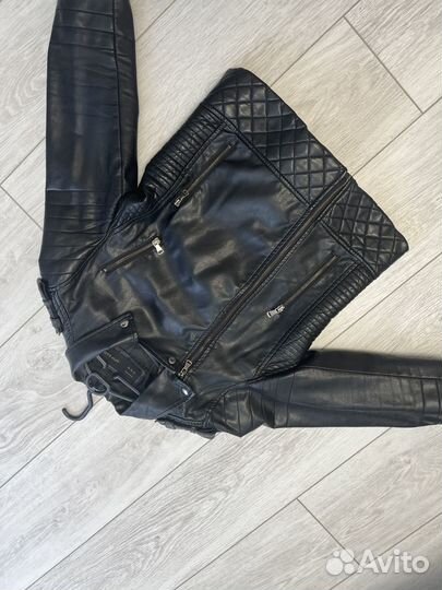 Продам куртку