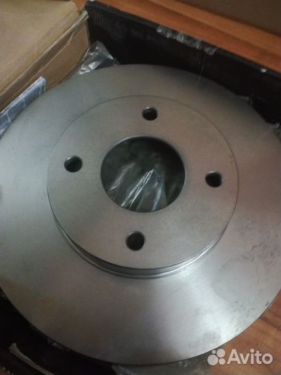 Тормозные диски Nissan Primera