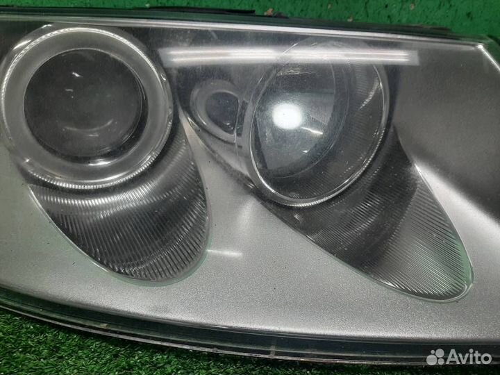 Фара правая volkswagen Touareg (7L) 2006