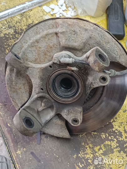 Поворотный кулак Rexton 1 part time