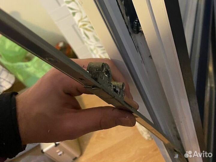 Замена уплотнителя окон. Выезд в день обращения