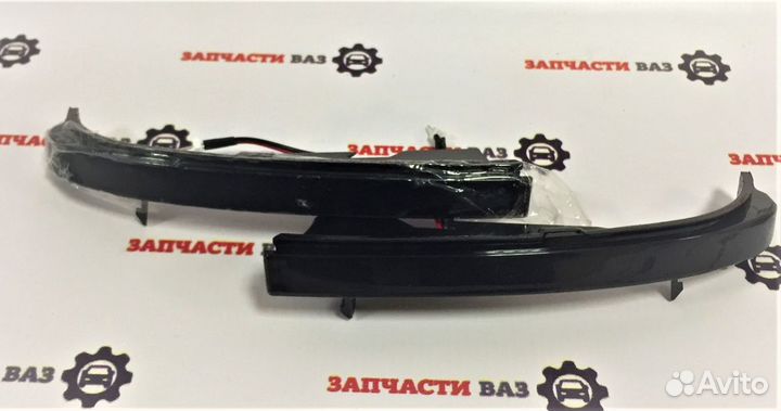 Повторитель поворота в зеркало SE приора нов