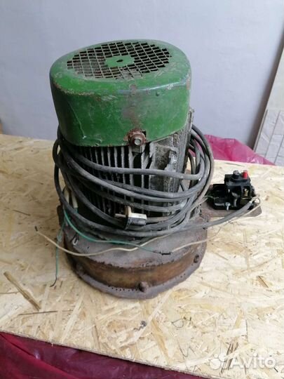 Электродвигатель асинхронный 220/380 СССР