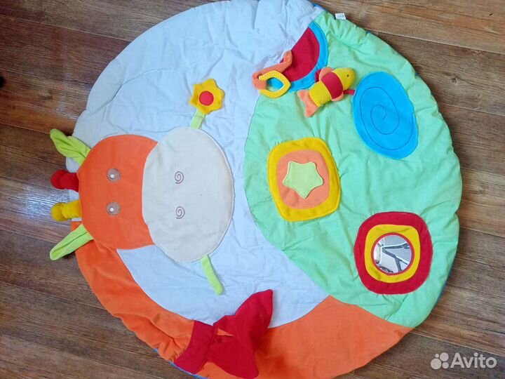 Развивающий коврик для малышей