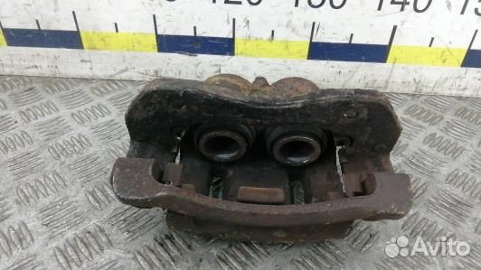 Суппорт тормозной передний правый KIA sorento 1 (1