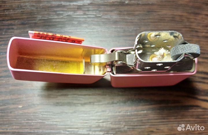 Зажигалка бензиновая zippo