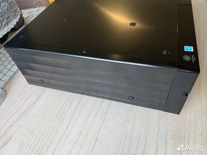 Blue ray плеер Pioneer Elite BDP - 09 FD как новый