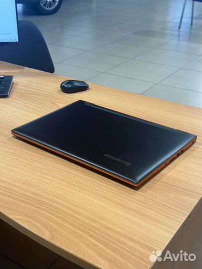 Ноутбук Lenovo